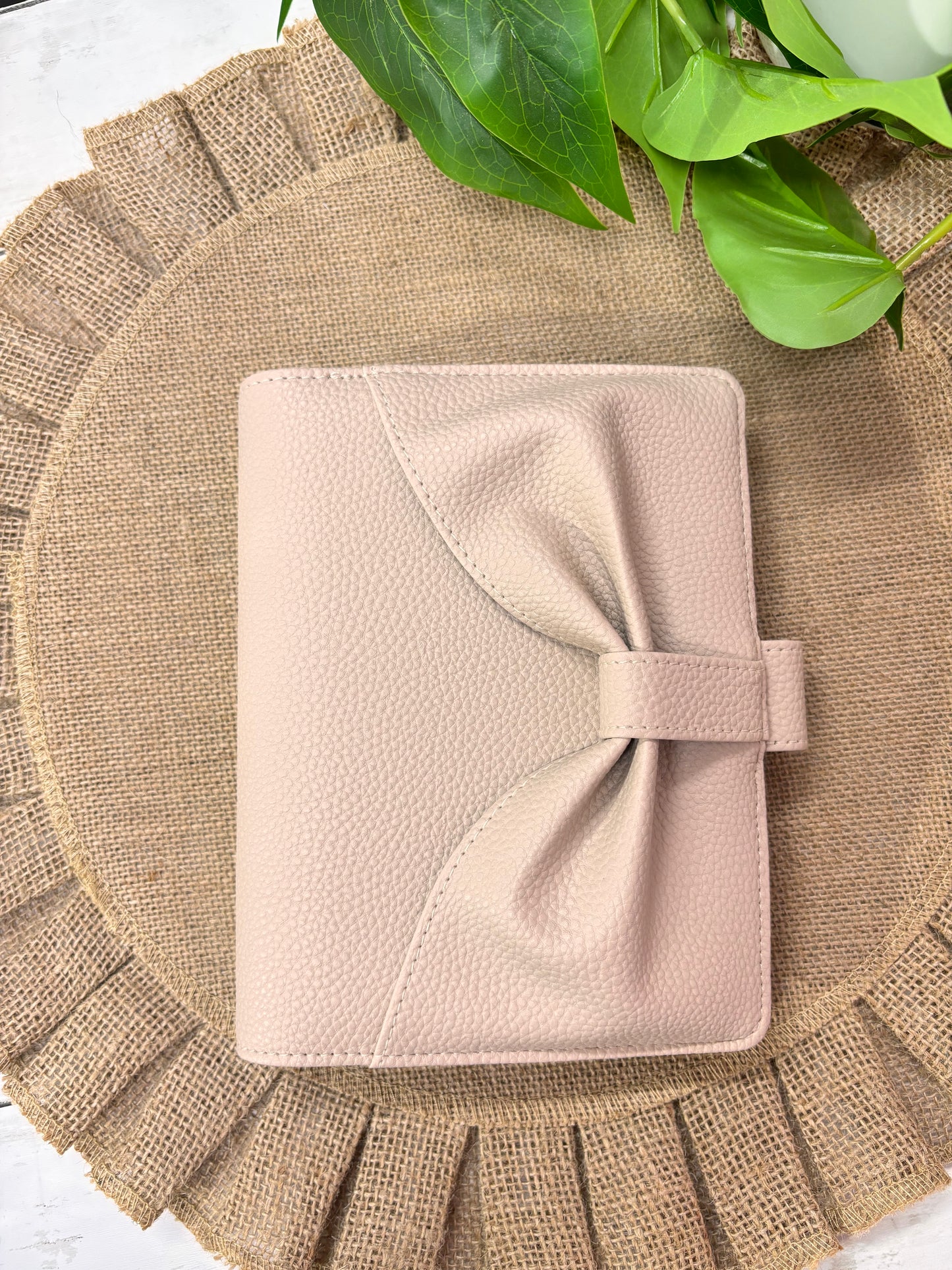 A6 Bow Binder