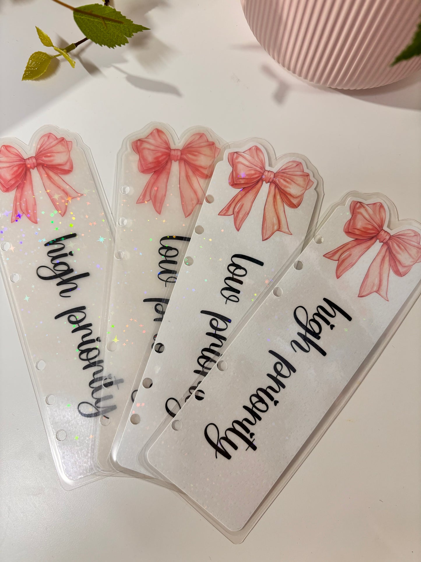 A6 Bow Sparkly Bookmarks, Set of 2