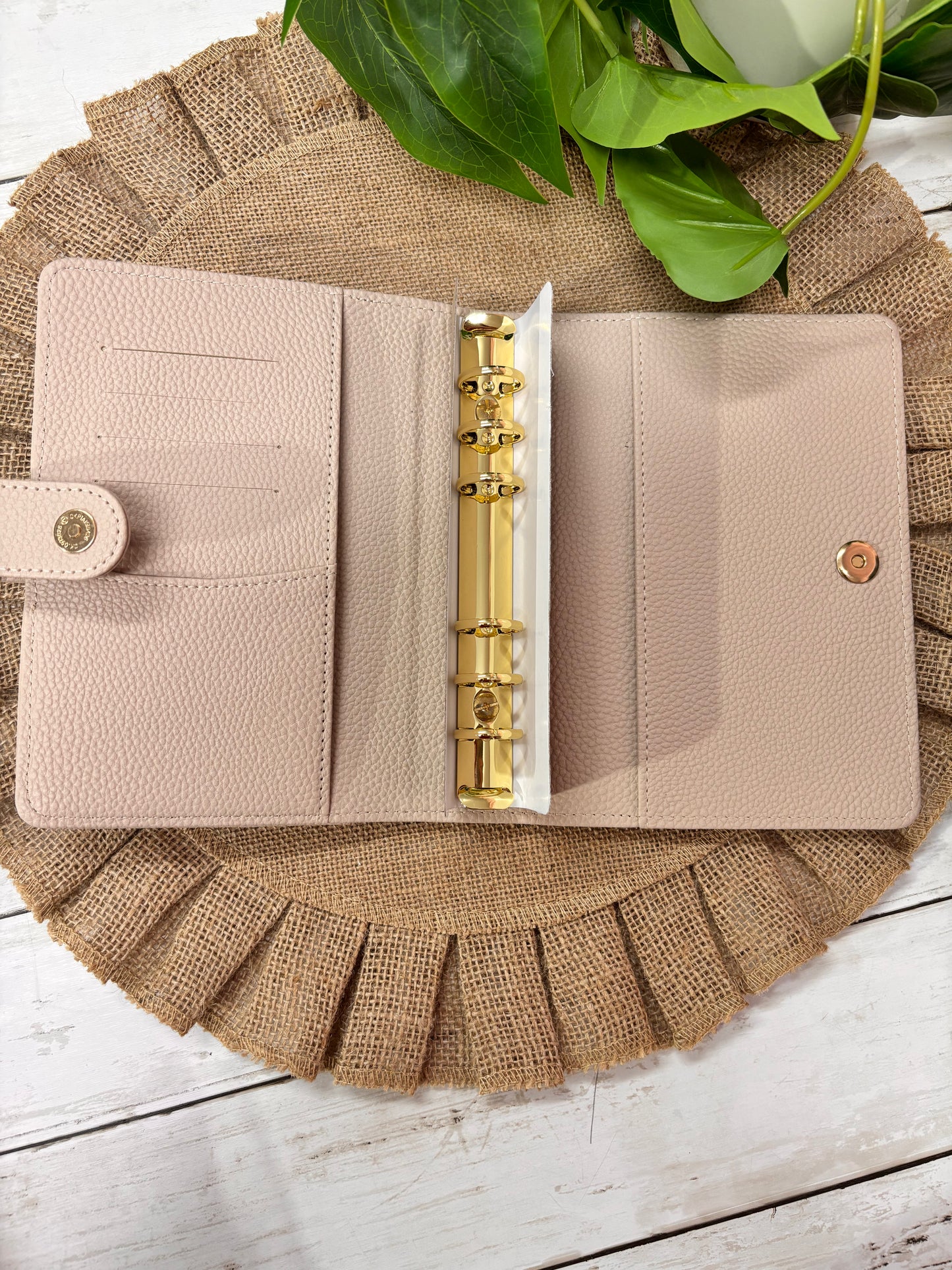 A6 Bow Binder