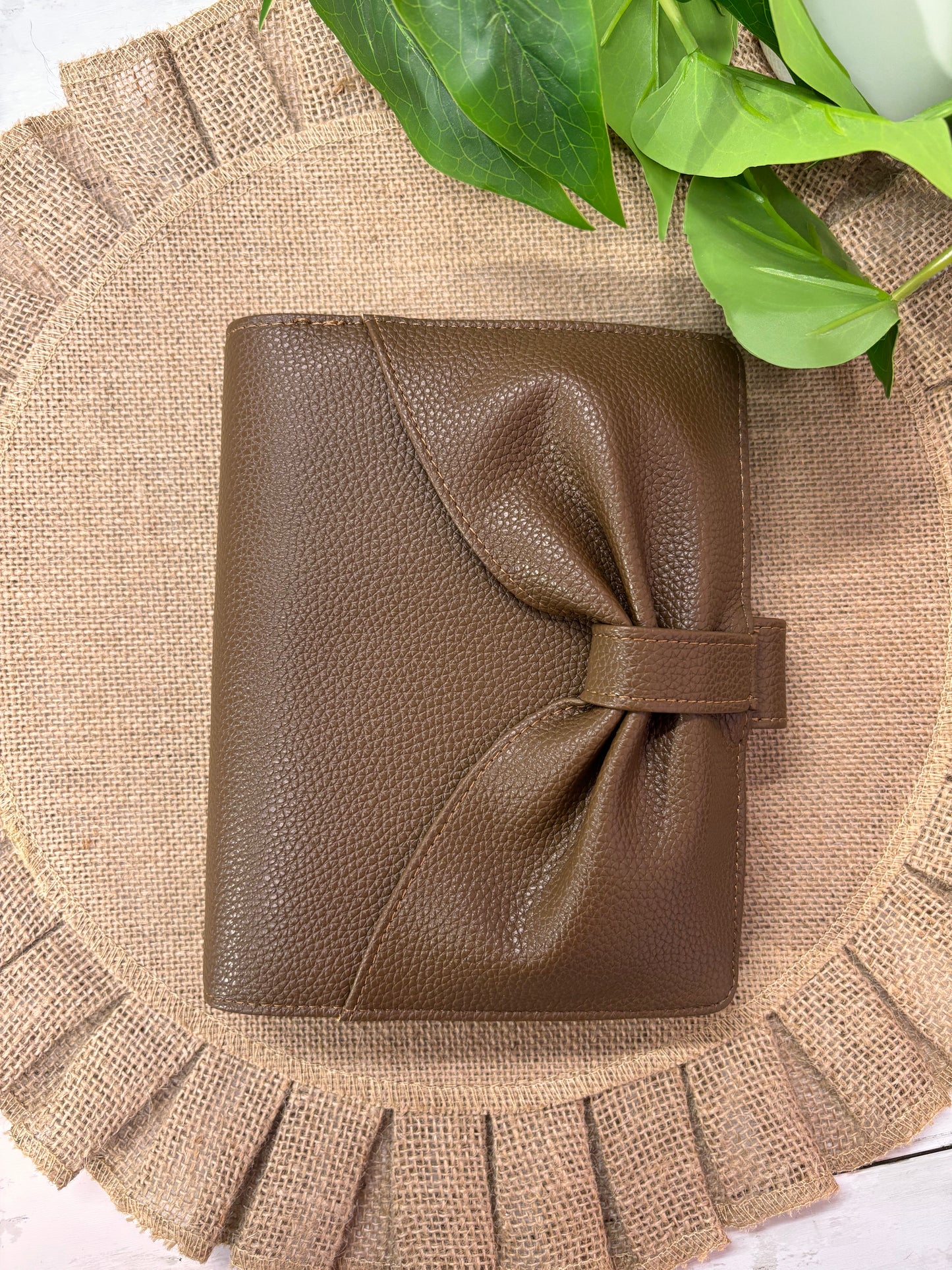 A6 Bow Binder