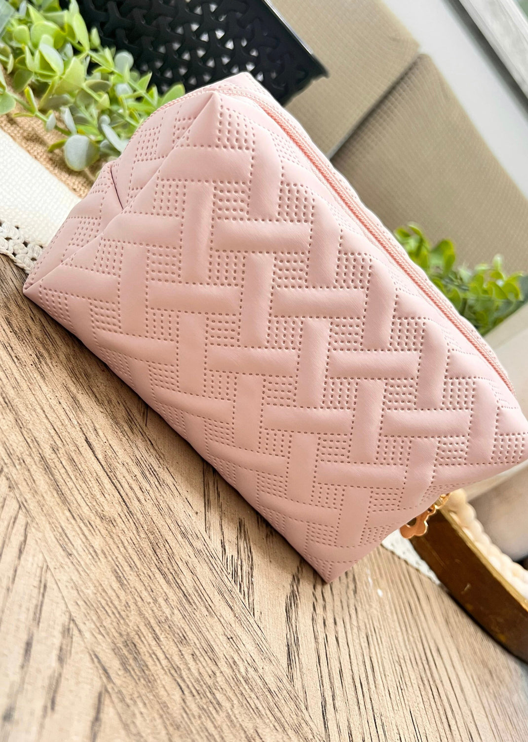 Quilted pouch